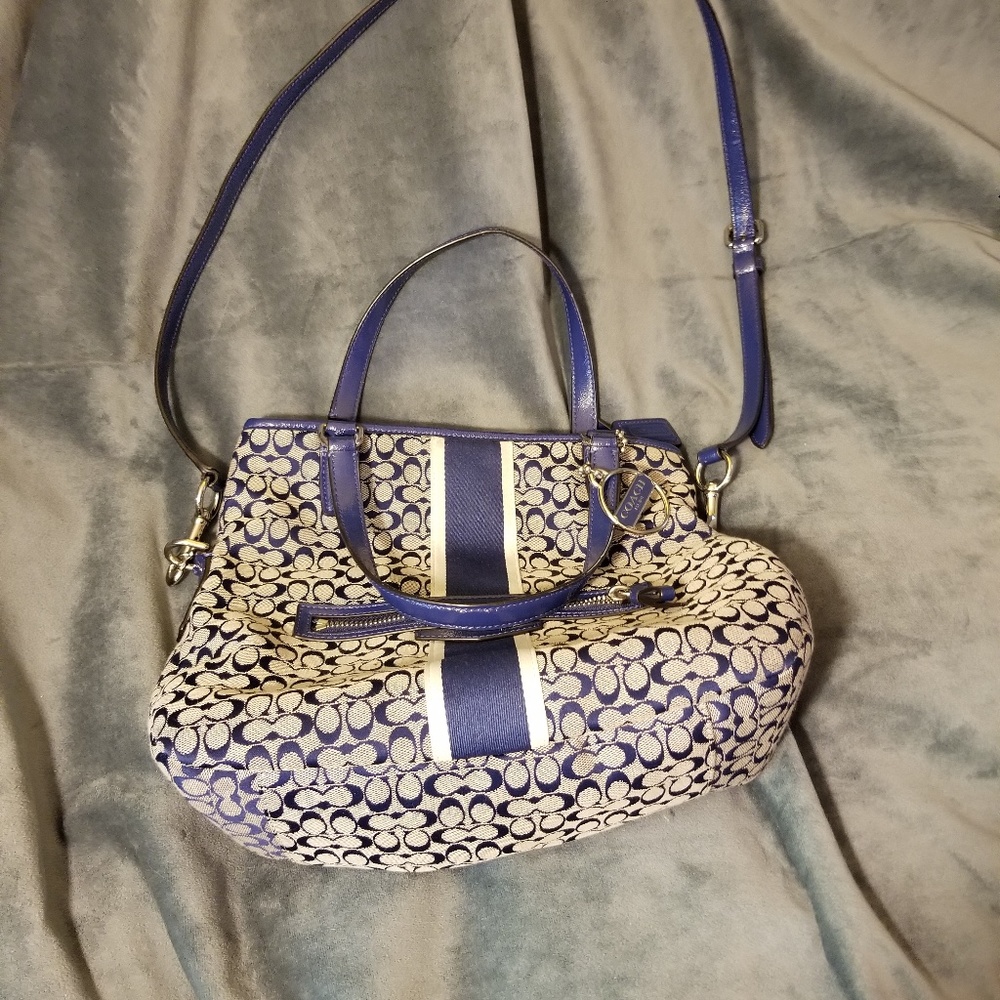 COACH F27024 - SIGNATURE STRIPE 6CM FOLDOVER